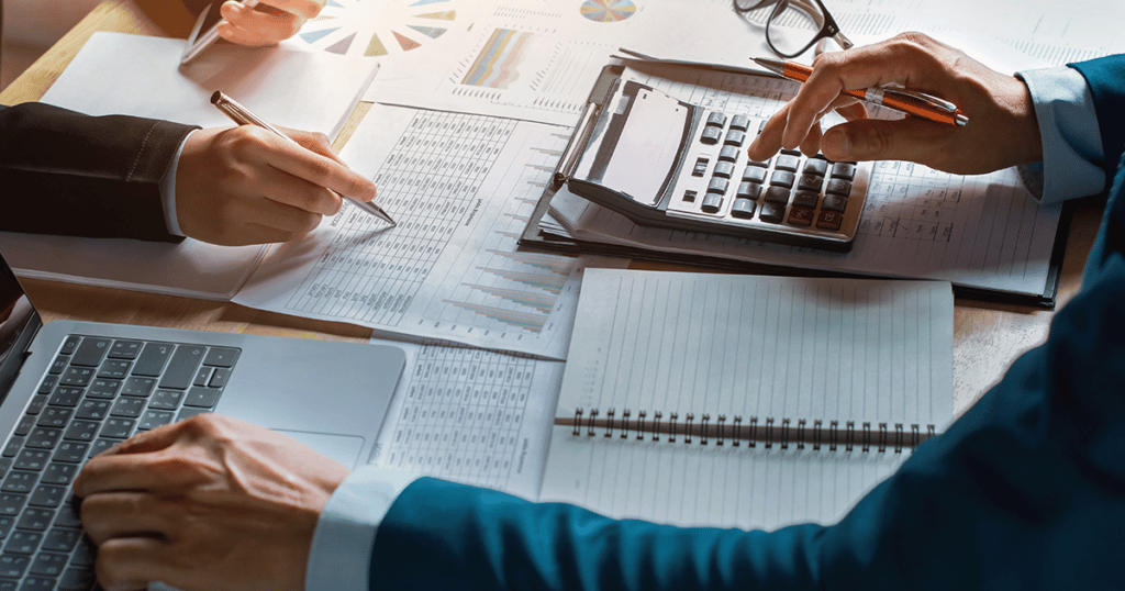 آموزش حسابداری میانه و مالیه